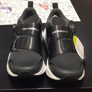 New Balance BOA Youth Black NWT NIB